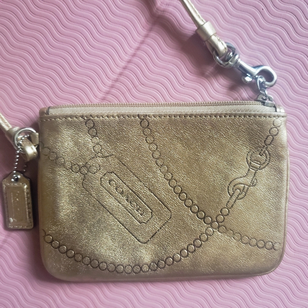 SOLD - Coach Y2K Metallic Gold Small Wristlet Coin Wallet - Picture 2 of 10